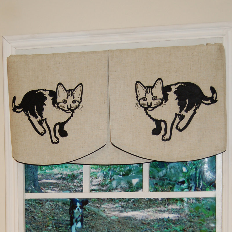 Tucker Murphy™ Pet Hershberger 3 Piece Kitty Cat Valance Set Wayfair